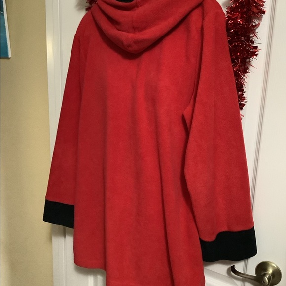 Polar Fleece Red And Blackk jacketed with hood size L black at end of sleeves🌹 - Picture 3 of 7